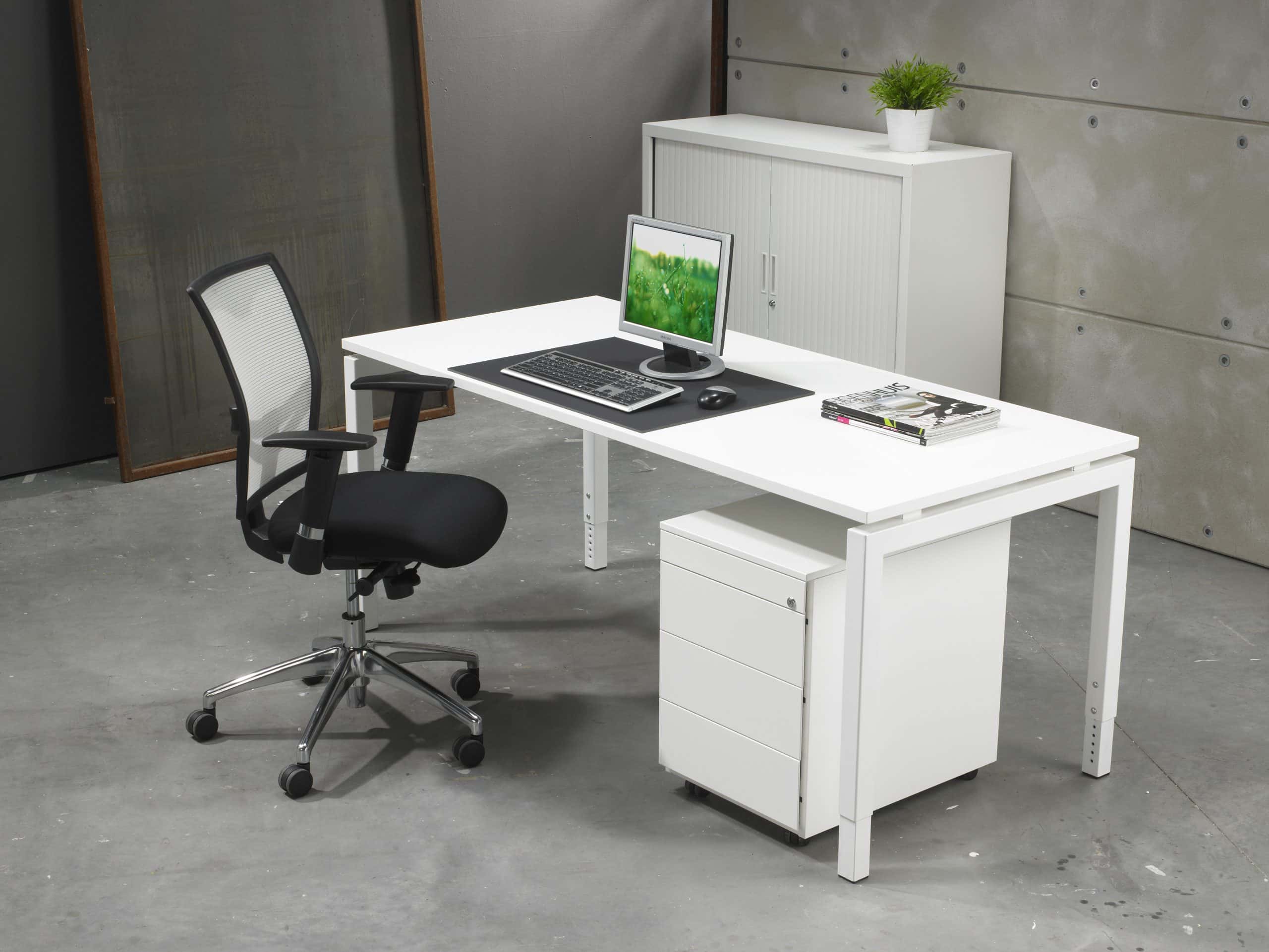 bureau 4-poot ook geschikt als kantine tafel kleur wit 100 x 80